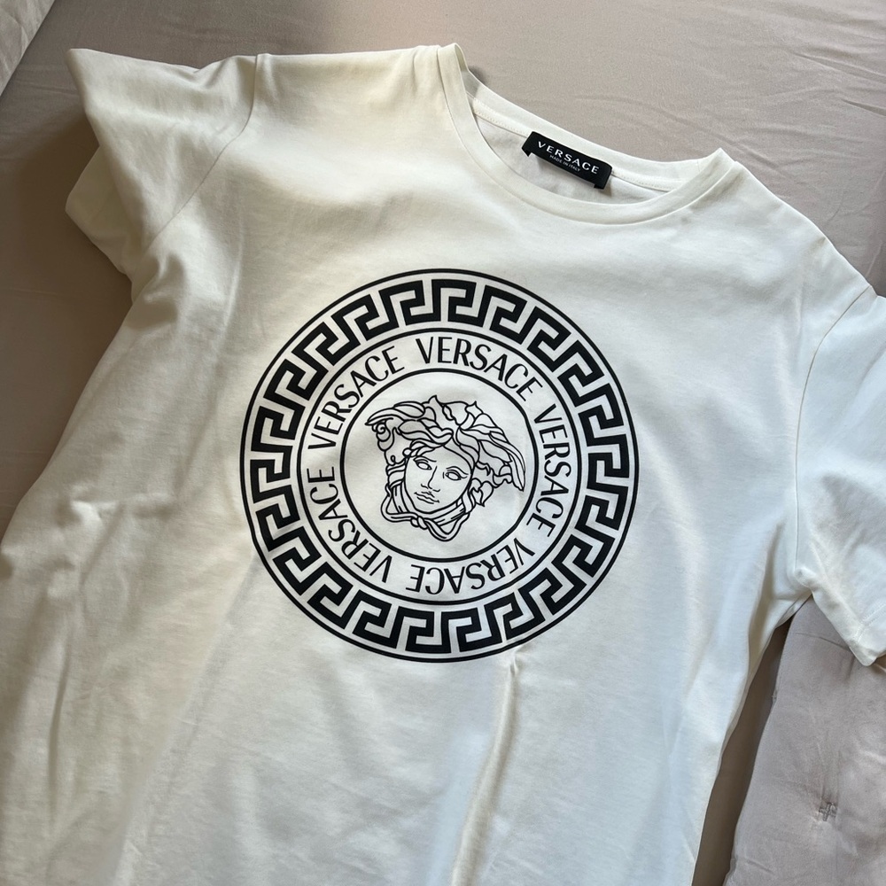 Versace T-shirt